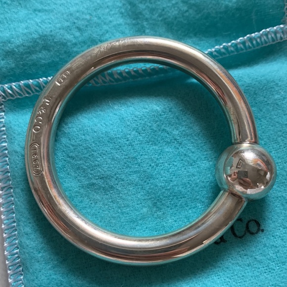 2000 Tiffany & Co Sterling Silver Circle baby Rattle Teether - Picture 9 of 9